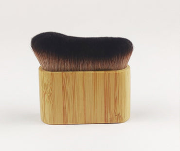Magic Makeup Brush for Flawless Foundation & Smooth Blend displayed in a bamboo holder, featuring ultra soft bristles.