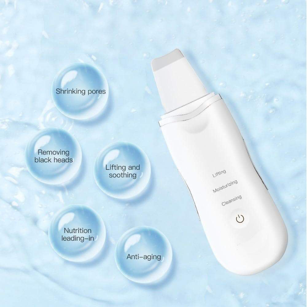 Deep Facial Cleanser & Face Scrubber with features like shrinking pores and removing blackheads in a water background.